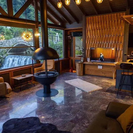 Timya Chalet